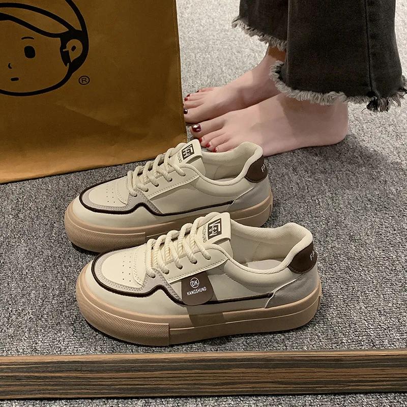 Women'S Fashion Tennis Shoes - حذاء جري مسطح للنساء ، أحذية