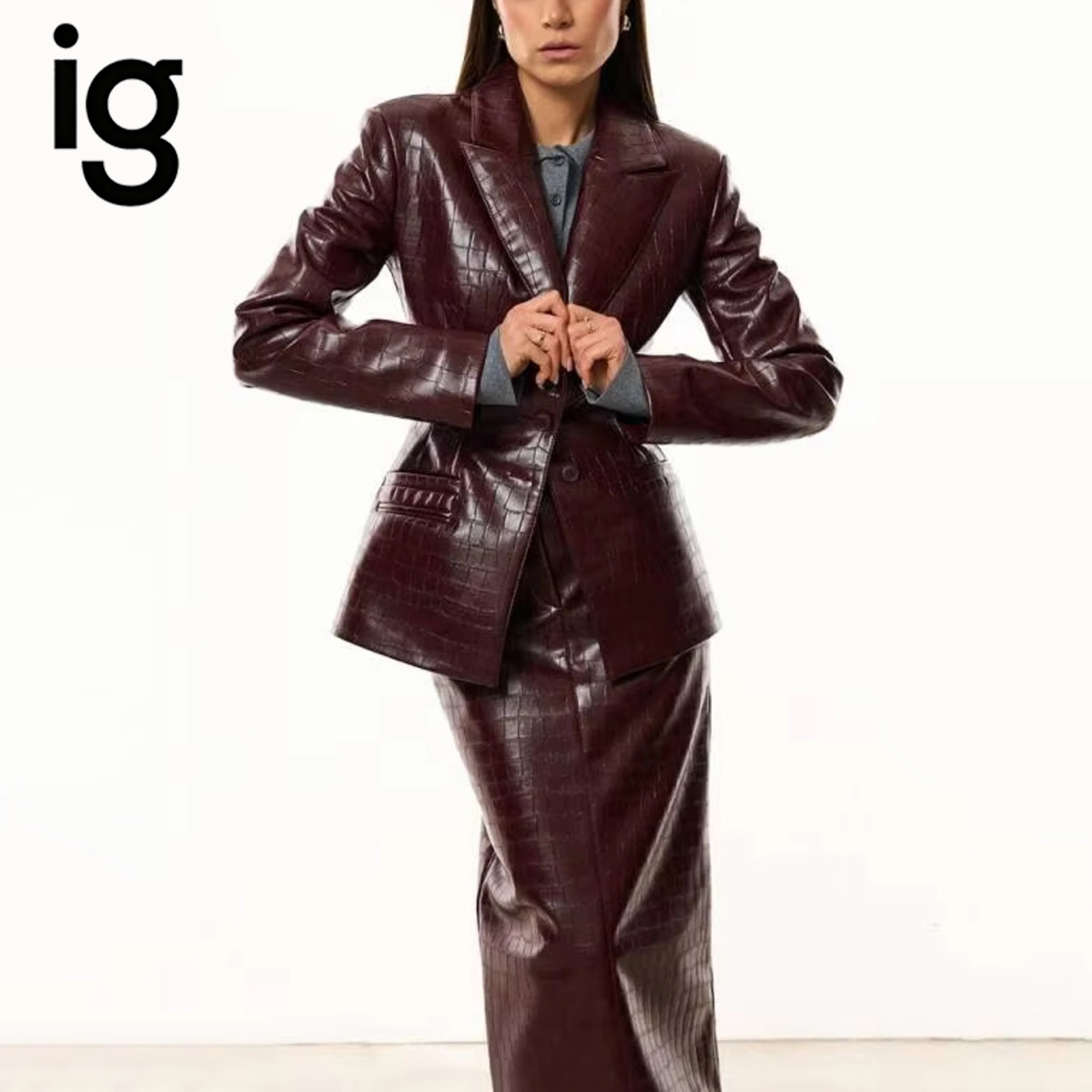 طقم نسائي من قطعتين من جلد الت - مراجعة Women'S Fashion Leather Jacket وسعره