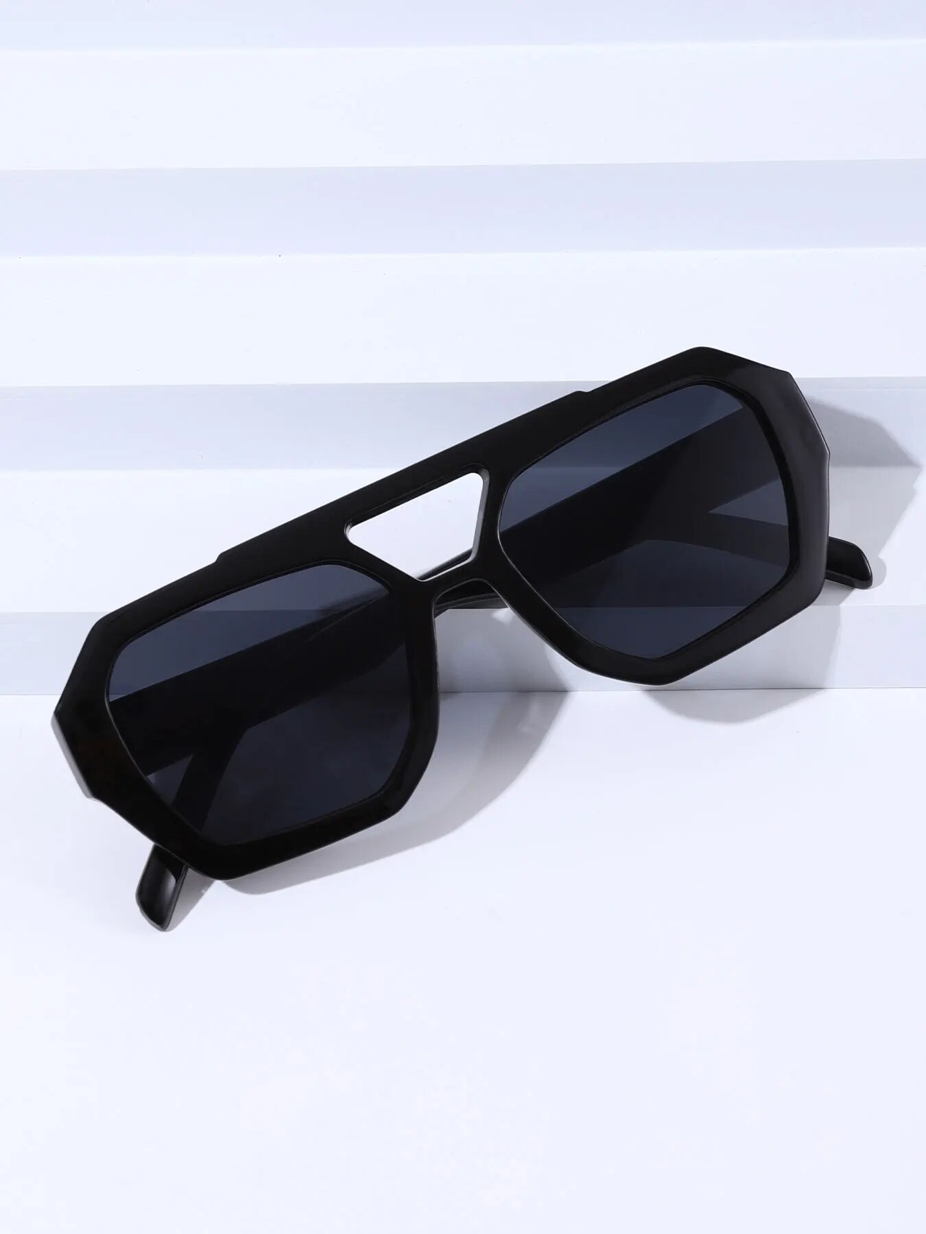 نظارات شمسية مربعة غير منتظمة  - مراجعة Women Fashion Glasses وسعره