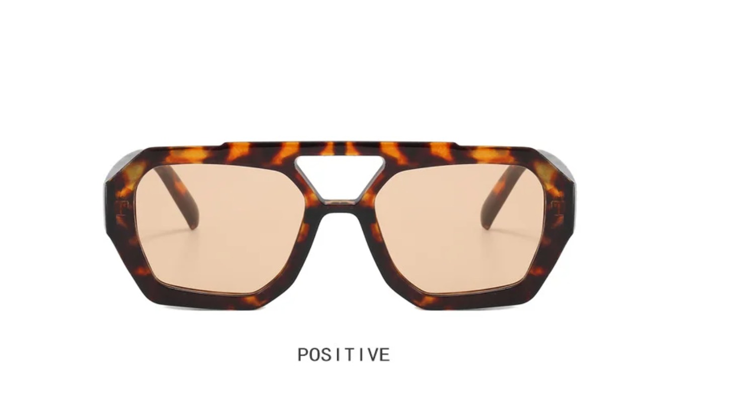 نظارات شمسية مربعة غير منتظمة  - مراجعة Women Fashion Glasses وسعره