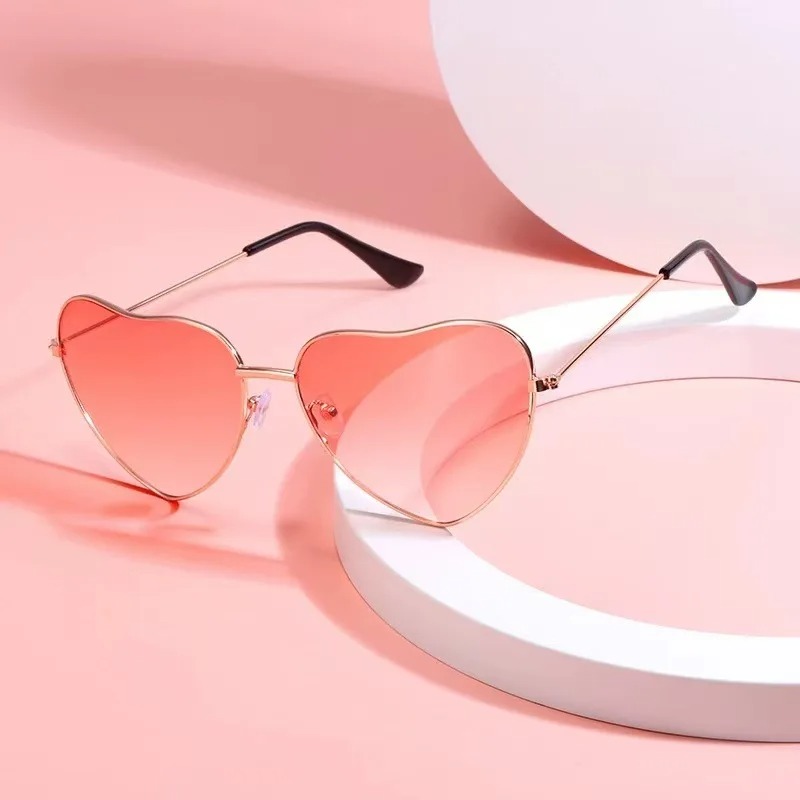 نظارات شمسية معدنية على شكل قل - مراجعة Women Fashion Glasses وسعره
